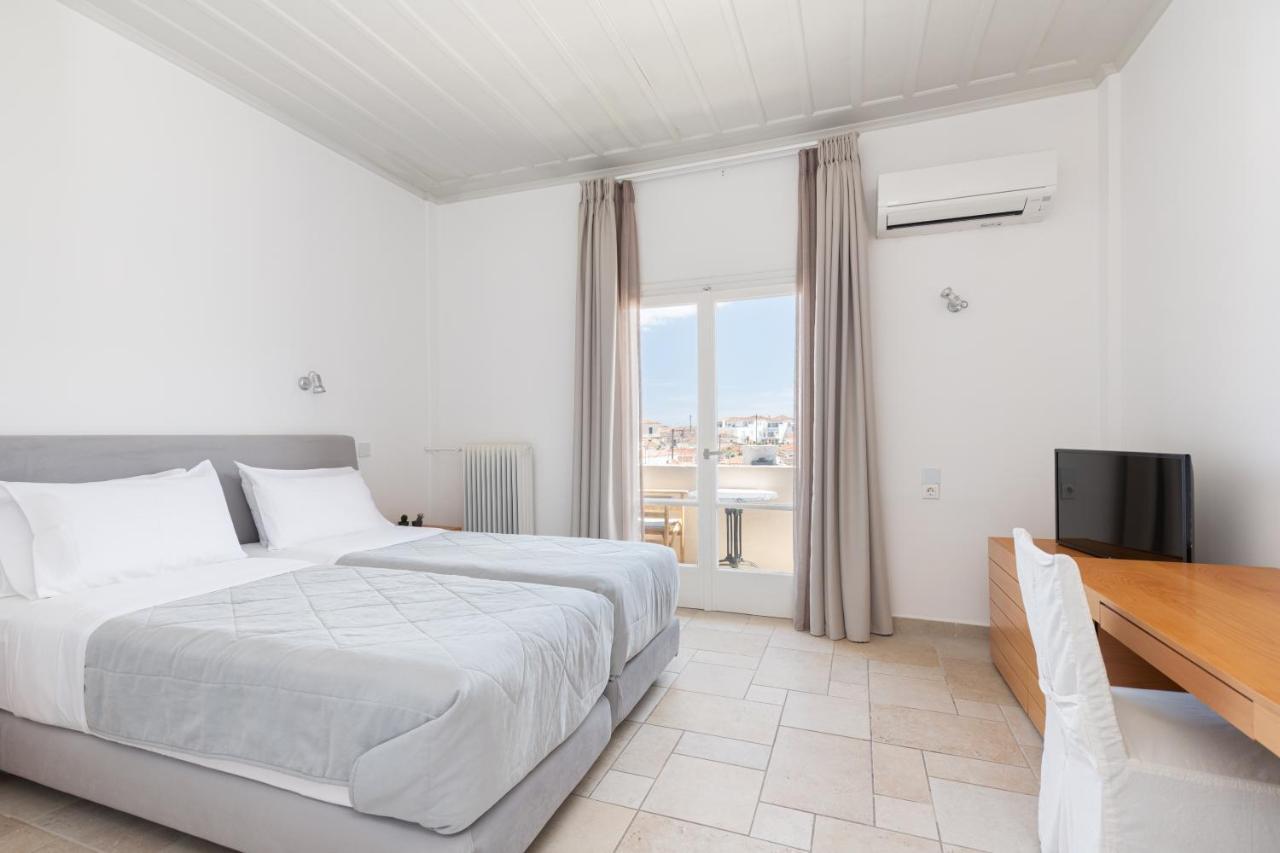 Hotel Roumani Spetses Town Ngoại thất bức ảnh