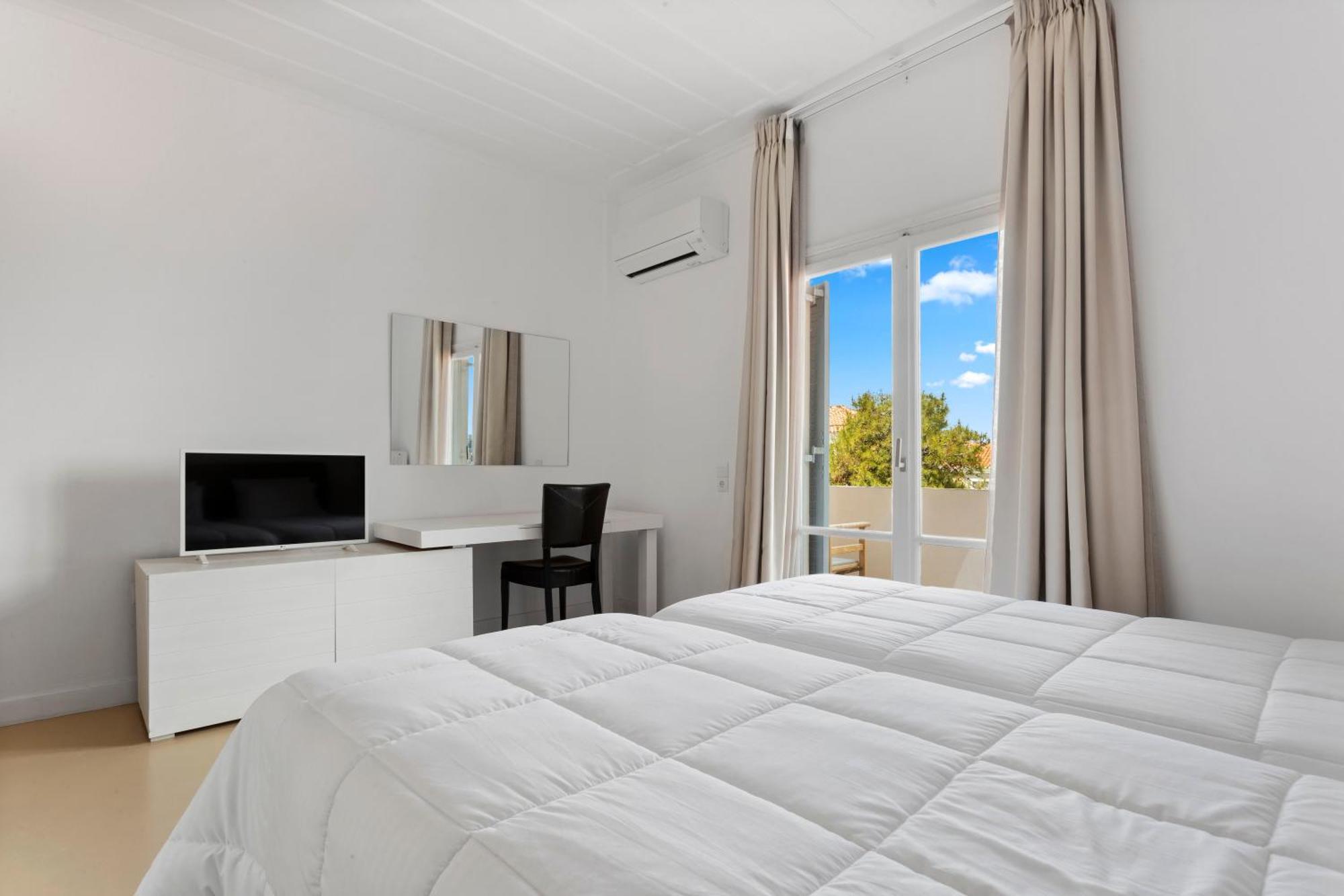 Hotel Roumani Spetses Town Ngoại thất bức ảnh